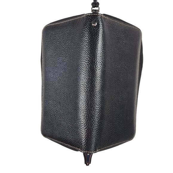 Lavemi Black Leather Full Zip RFID Blocking Wallet Wrist Strap Organizer EUC - Picture 3 of 16